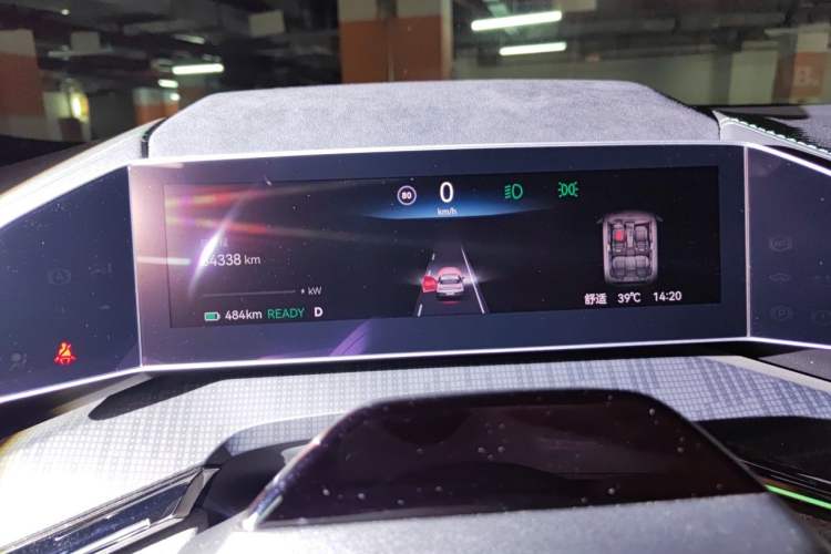Used Zeekr 001 2023 WE Edition 100 kWh Instrument Cluster