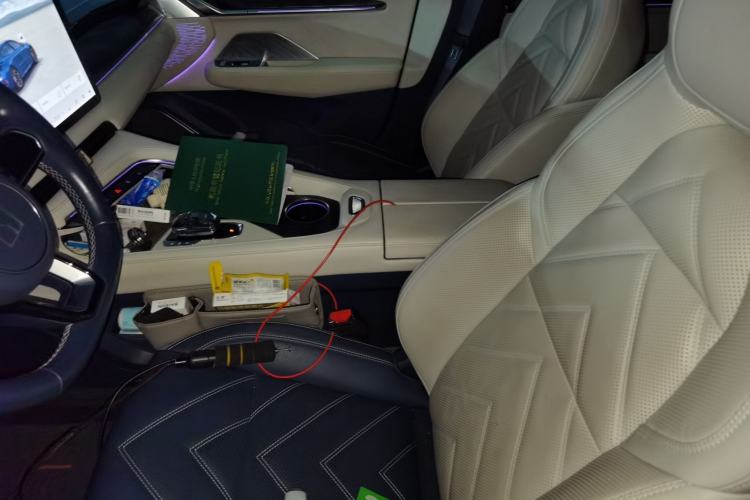 Used Zeekr 001 2023 WE Edition 100 kWh Left Front Seat