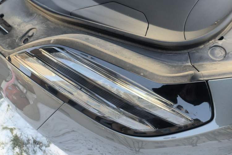 Used Zeekr 001 2023 WE Edition 100 kWh Right Front Headlight