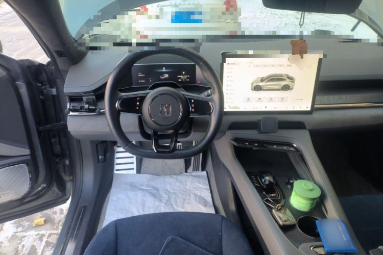 Used Zeekr 001 2023 WE Edition 100 kWh Steering Wheel