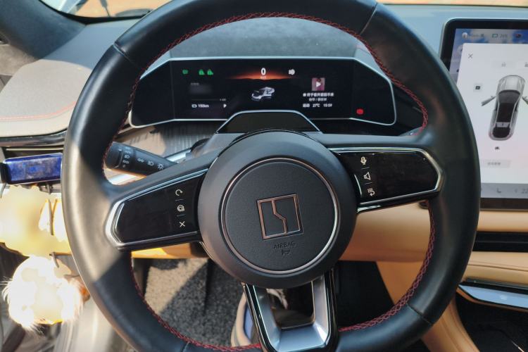 Used Zeekr 001 2023 WE Edition 86 kWh Steering Wheel