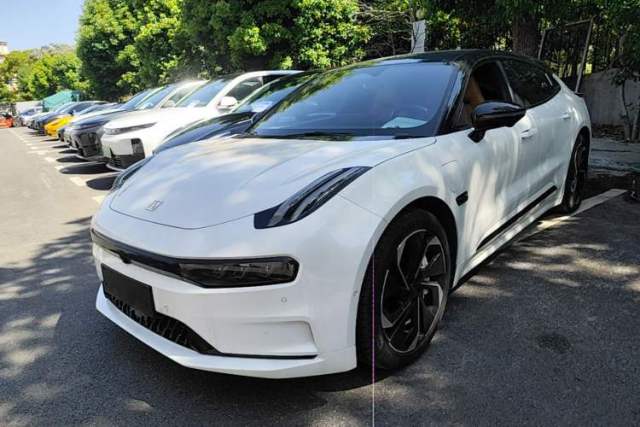 Used Zeekr 001 2023 WE Edition 86 kWh