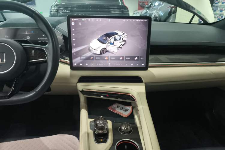 Used Zeekr 001 2023 ME Edition 100 kWh Audio And AC Panel