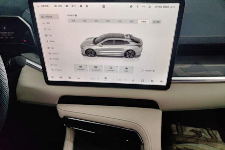 Used Zeekr 001 2023 WE Edition 86 kWh Audio And AC Panel