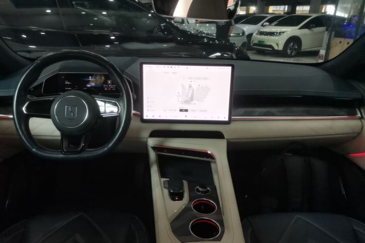 Used Zeekr 001 2023 WE Edition 100 kWh Center Console