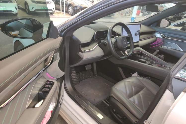 Used Zeekr 001 2023 WE Edition 100 kWh Driver Seat