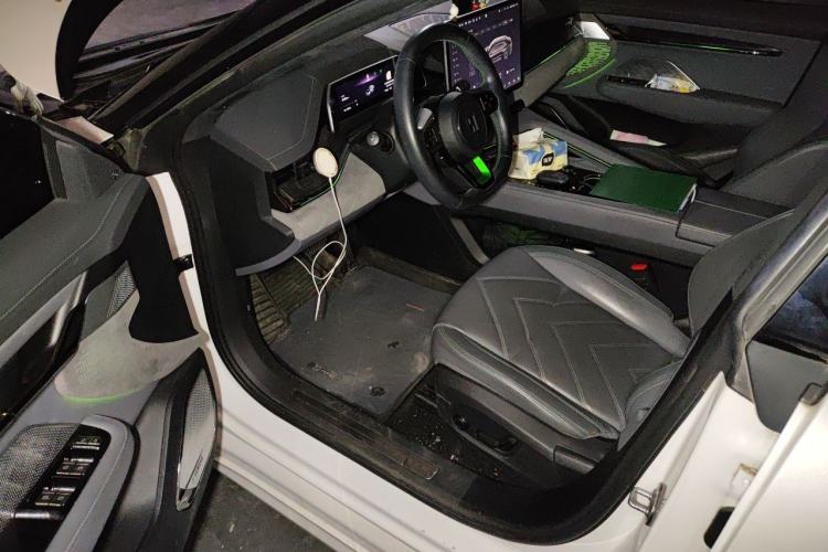 Used Zeekr 001 2023 YOU Edition 100 kWh Driver Seat