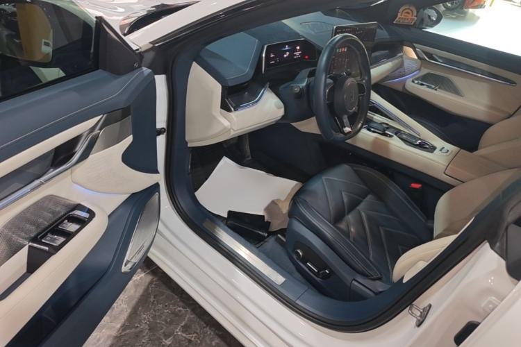 Used Zeekr 001 2023 WE Edition 86 kWh Driver Seat