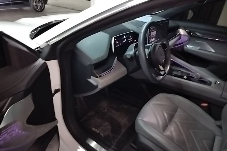 Used Zeekr 001 2023 WE Edition 100 kWh Driver Seat