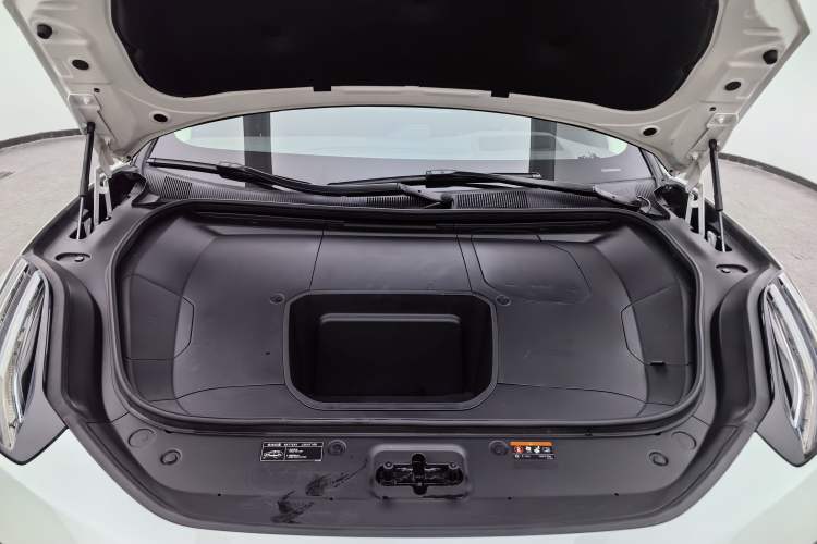 Used Zeekr 001 2023 WE Edition 100 kWh Engine Bay