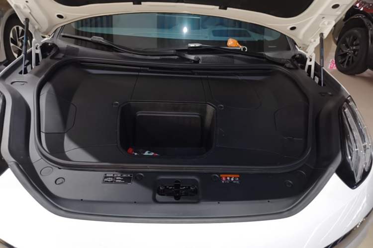 Used Zeekr 001 2023 WE Edition 100 kWh Engine Bay