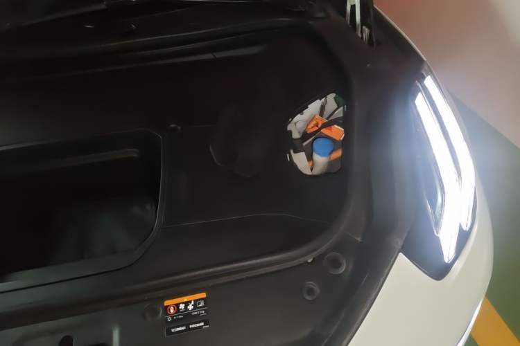 Used Zeekr 001 2023 ME Edition 100 kWh Engine Bay Left