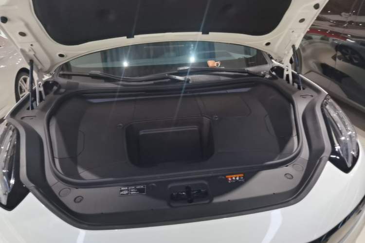 Used Zeekr 001 2023 WE Edition 100 kWh Engine Bay