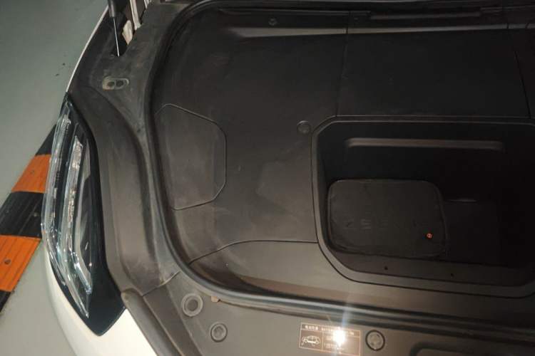 Used Zeekr 001 2023 WE Edition 100 kWh Engine Bay Right