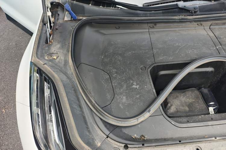 Used Zeekr 001 2023 WE Edition 86 kWh Engine Bay Right
