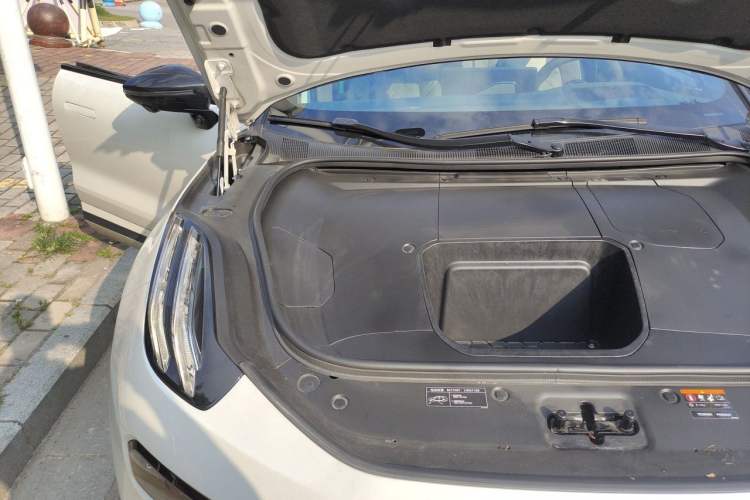 Used Zeekr 001 2023 YOU Edition 100 kWh Engine Bay Right