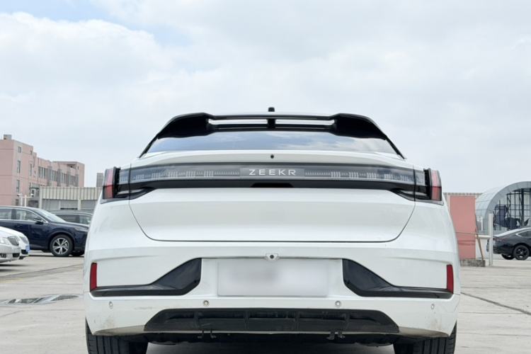 Used Zeekr 001 2023 WE Edition 86 kWh Exterior 1