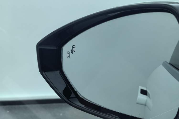 Used Zeekr 001 2023 WE Edition 100 kWh Exterior 10