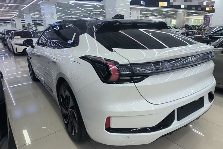 Used Zeekr 001 2023 WE Edition 86 kWh Exterior 2