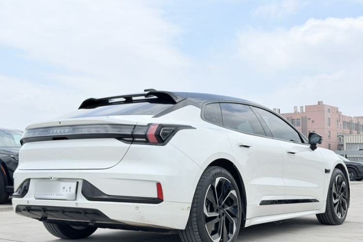 Used Zeekr 001 2023 WE Edition 86 kWh Exterior 2