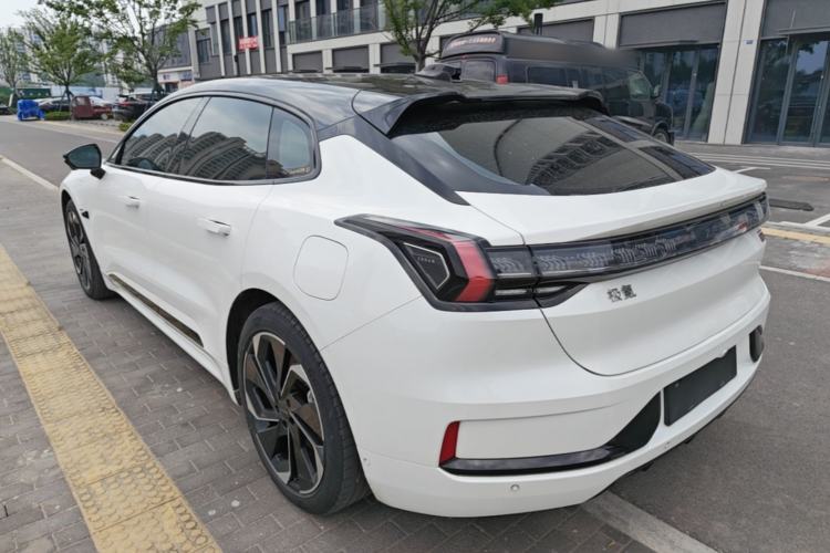 Used Zeekr 001 2023 WE Edition 86 kWh Exterior 2