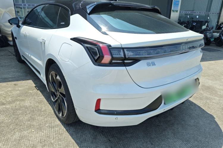 Used Zeekr 001 2023 WE Edition 100 kWh Exterior 2