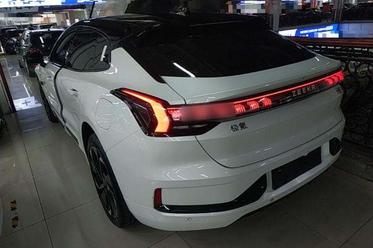 Used Zeekr 001 2023 ME Edition 100 kWh Exterior 2