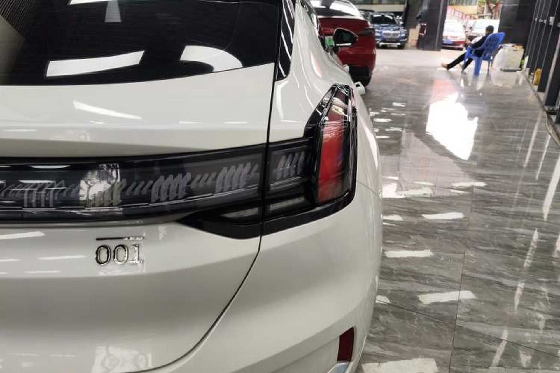 Used Zeekr 001 2023 WE Edition 86 kWh Exterior 3