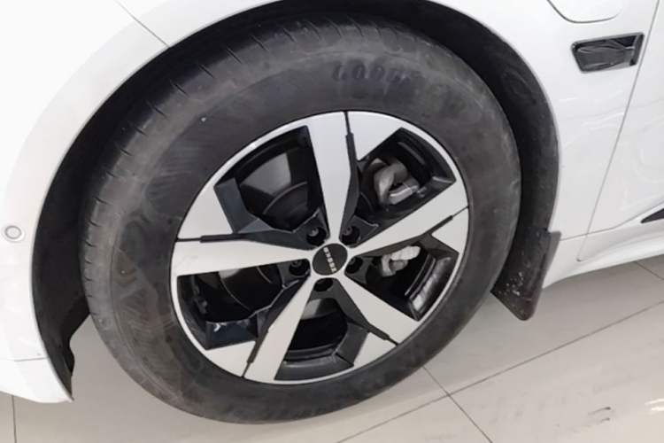 Used Zeekr 001 2023 WE Edition 100 kWh Exterior 4
