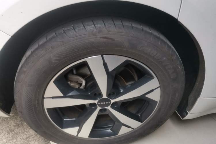 Used Zeekr 001 2023 WE Edition 100 kWh Exterior 5