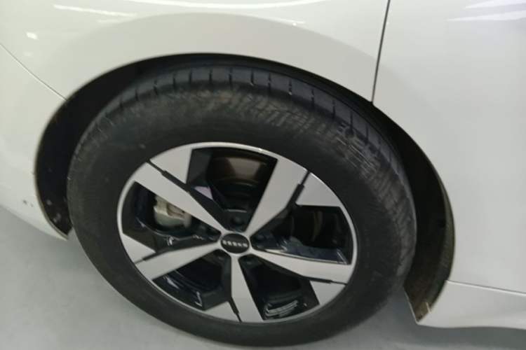 Used Zeekr 001 2023 WE Edition 100 kWh Exterior 5