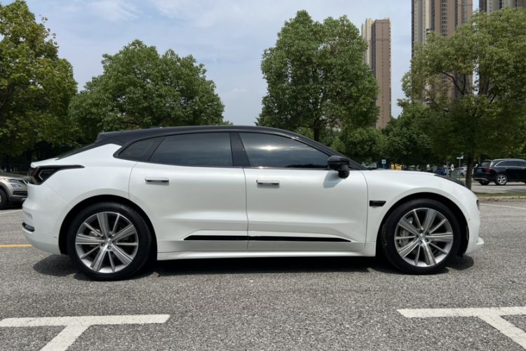 Used Zeekr 001 2023 WE Edition 100 kWh Exterior 7