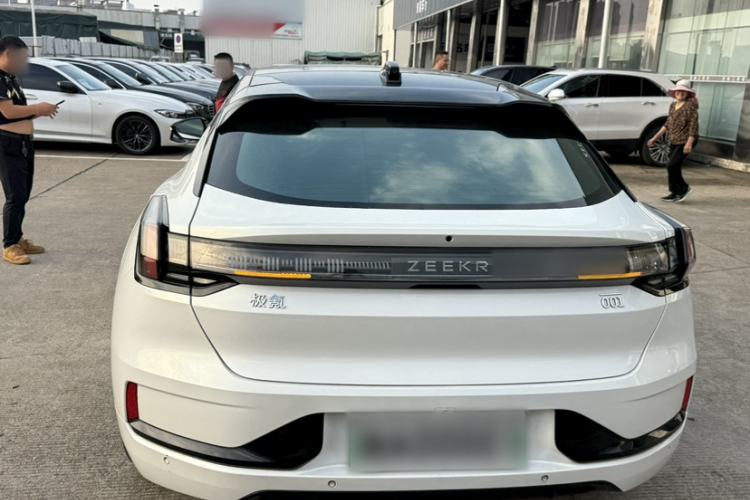 Used Zeekr 001 2023 WE Edition 100 kWh Exterior 7