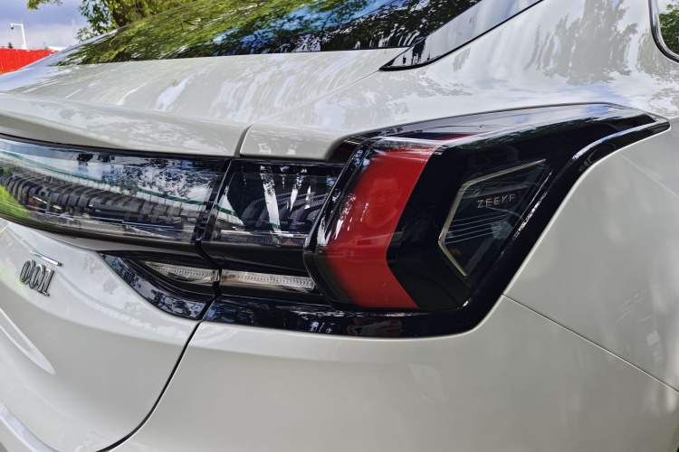 Used Zeekr 001 2023 WE Edition 100 kWh Exterior 8