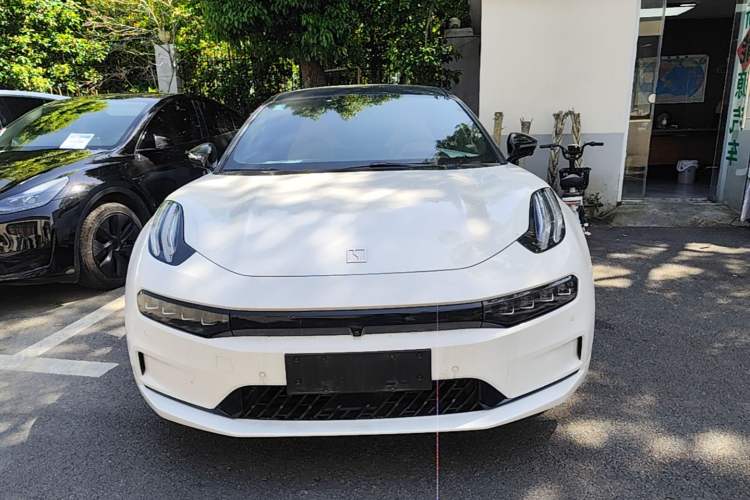 Used Zeekr 001 2023 WE Edition 86 kWh Front