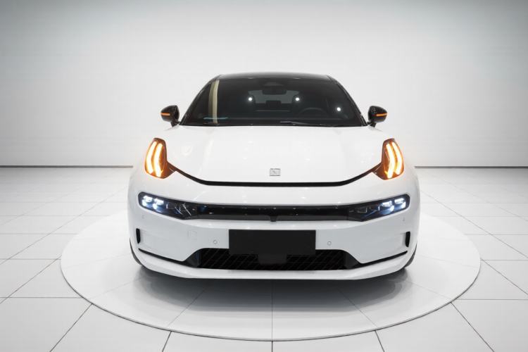 Used Zeekr 001 2023 WE Edition 86 kWh Front