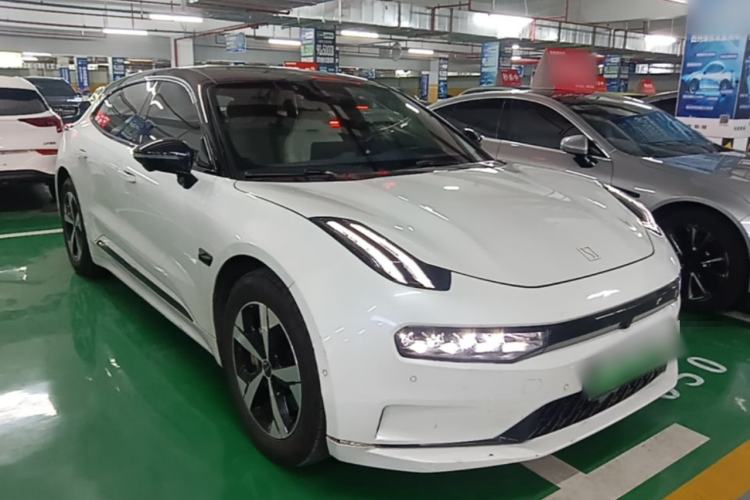 Used Zeekr 001 2023 WE Edition 86 kWh Front Right 45 Deg