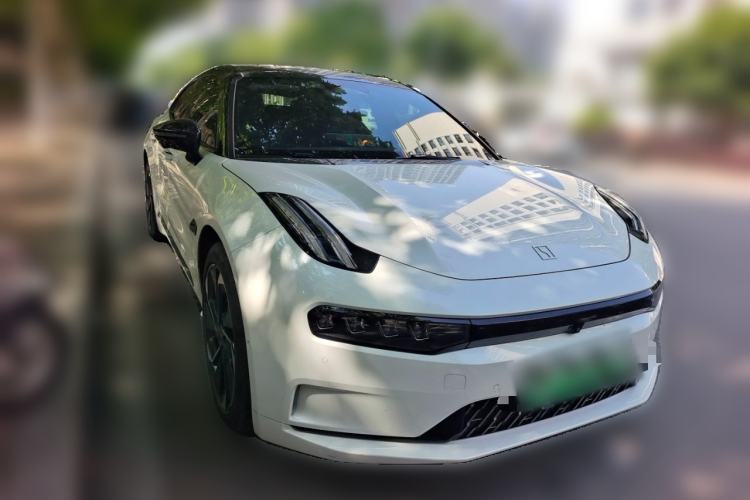 Used Zeekr 001 2023 WE Edition 100 kWh Front Right 45 Deg