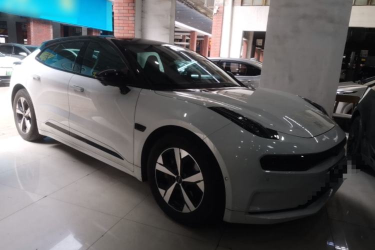 Used Zeekr 001 2023 WE Edition 100 kWh Front Right 45 Deg