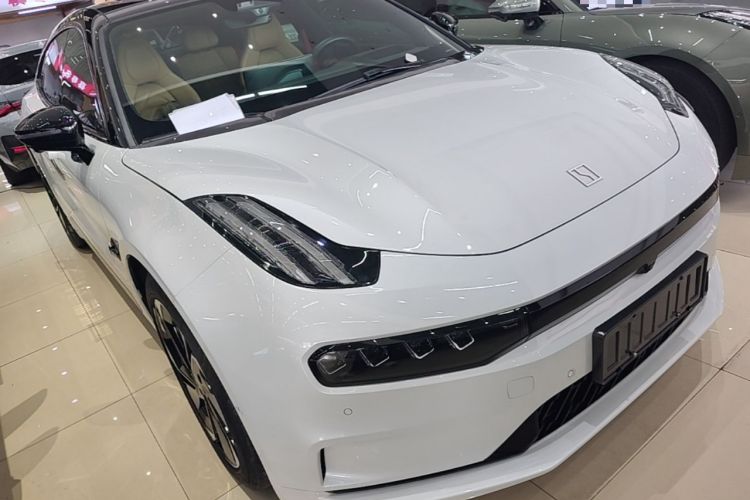 Used Zeekr 001 2023 WE Edition 86 kWh Front Right 45 Deg