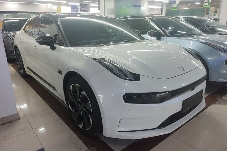 Used Zeekr 001 2023 WE Edition 86 kWh Front Right 45 Deg