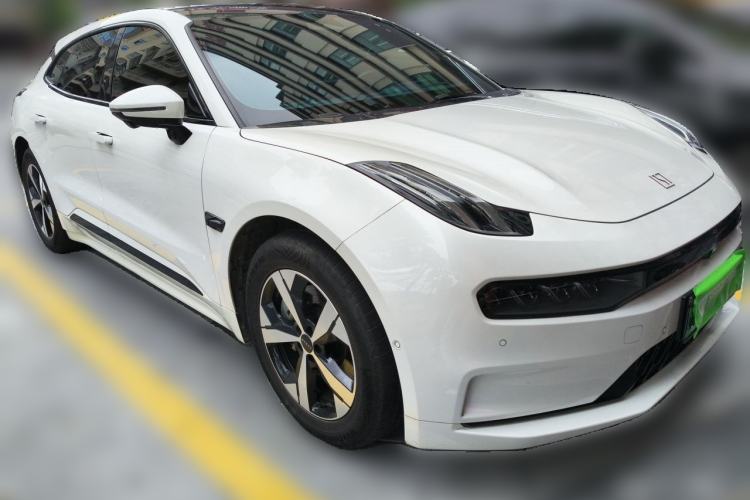 Used Zeekr 001 2023 WE Edition 86 kWh Front Right 45 Deg