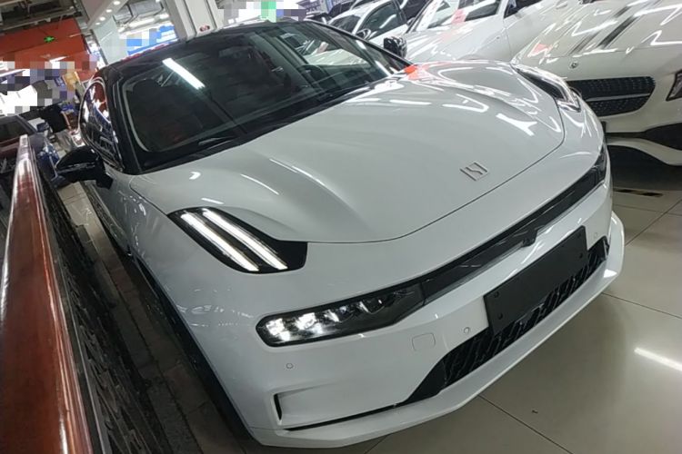 Used Zeekr 001 2023 ME Edition 100 kWh Front Right 45 Deg