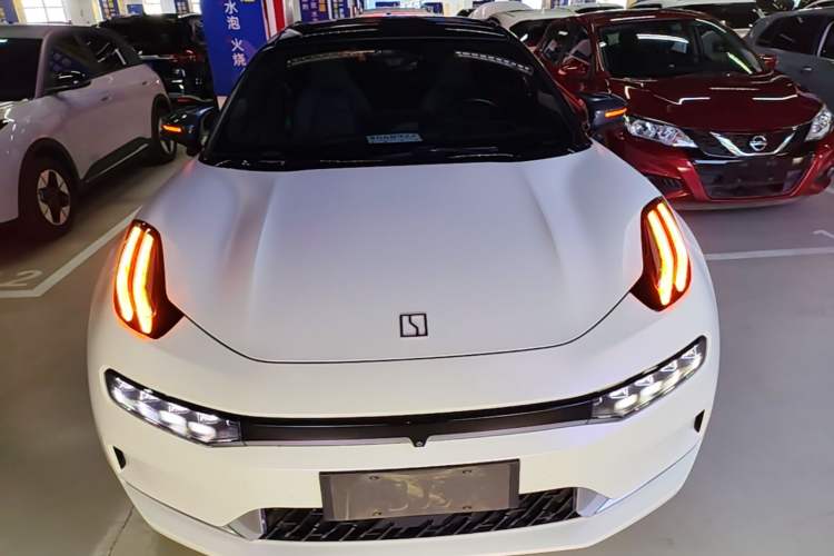 Used Zeekr 001 2023 WE Edition 86 kWh Front