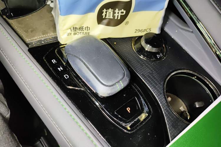 Used Zeekr 001 2023 YOU Edition 100 kWh Gear Lever