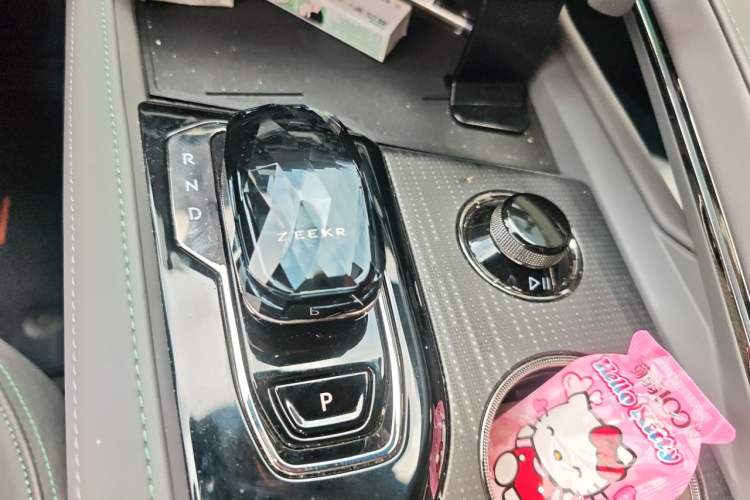Used Zeekr 001 2023 WE Edition 100 kWh Gear Lever