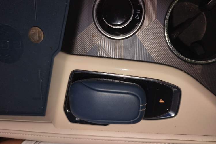 Used Zeekr 001 2023 ME Edition 100 kWh Gear Lever