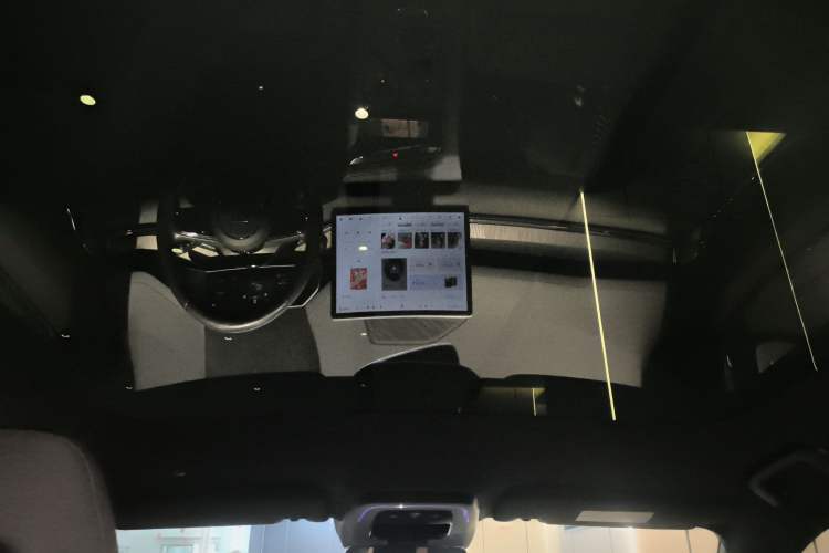 Used Zeekr 001 2023 WE Edition 86 kWh Headliner