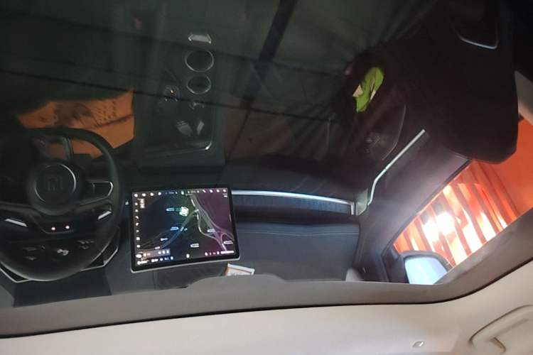 Used Zeekr 001 2023 WE Edition 100 kWh Headliner
