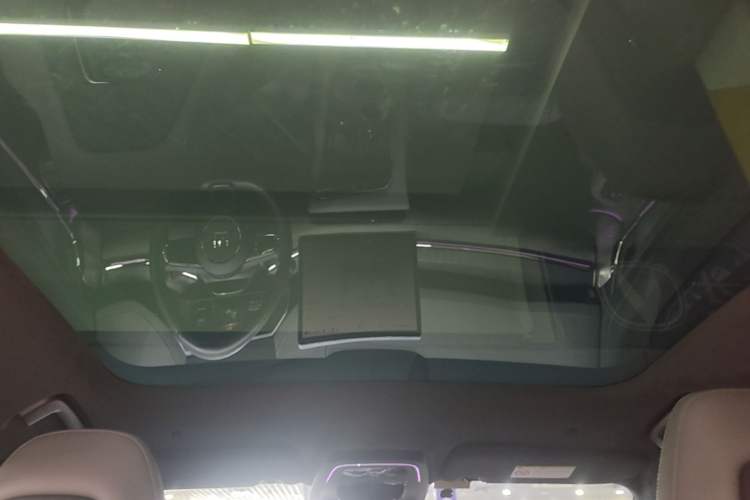 Used Zeekr 001 2023 WE Edition 86 kWh Headliner